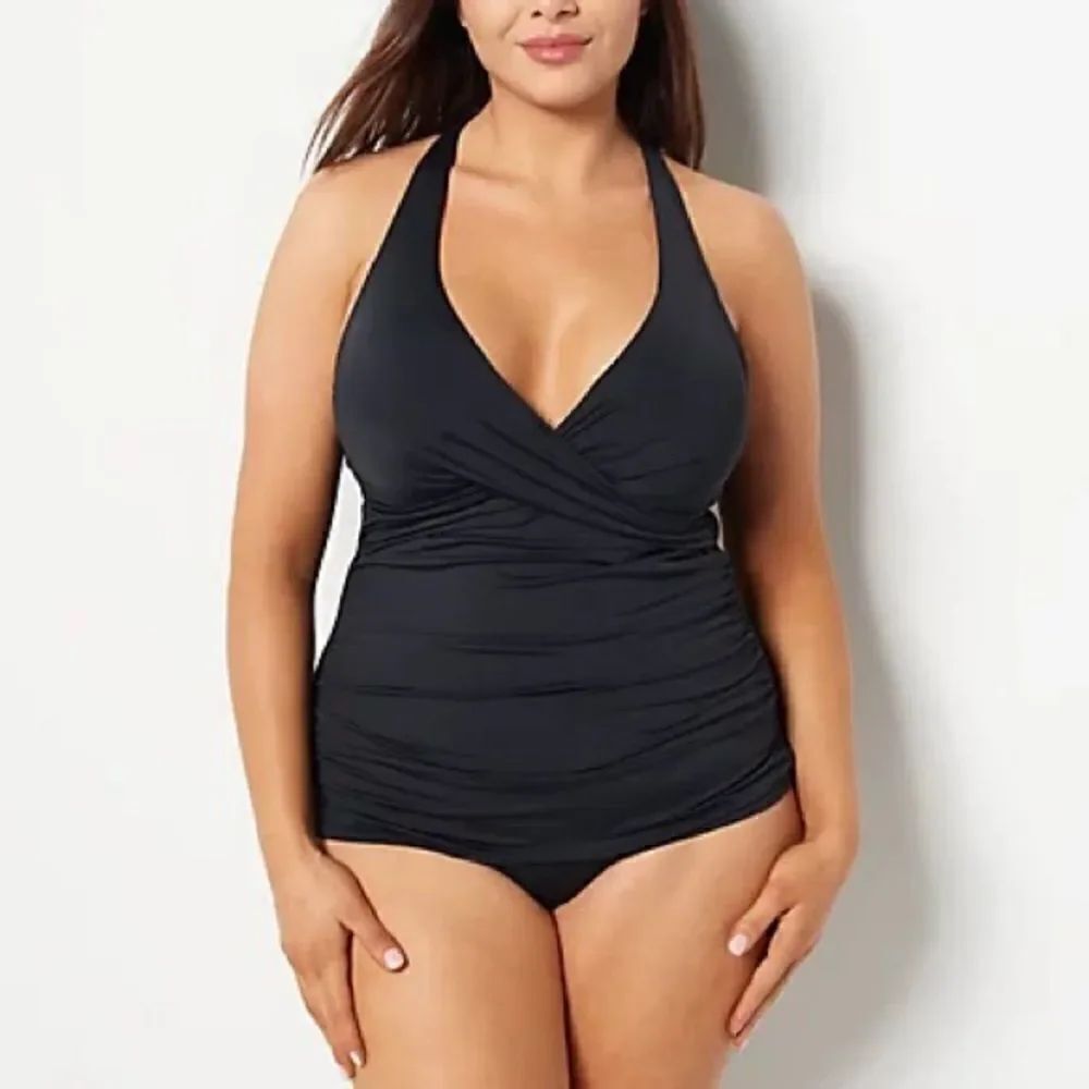 Jantzen Adjustable Strap V-NeckโTankini with ComfortโBrief